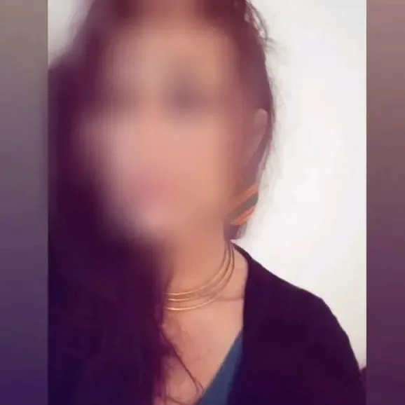 Chiara, 37