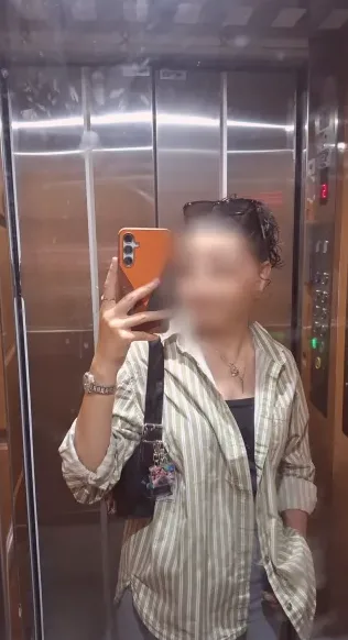 Dilara, 21