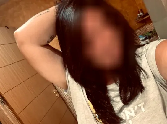 Jasmin, 30