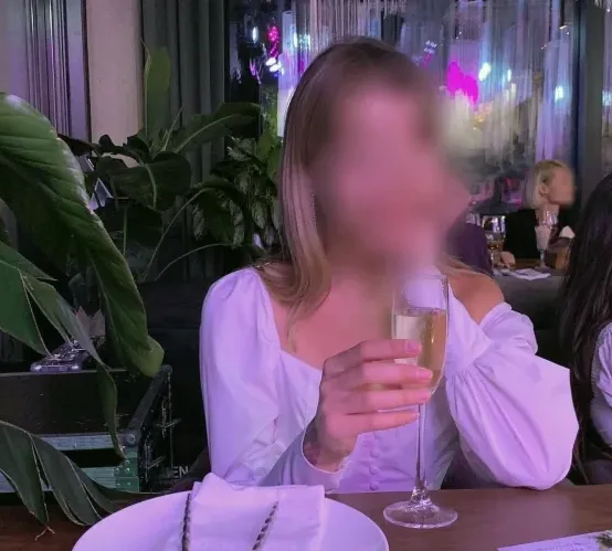Kira, 31