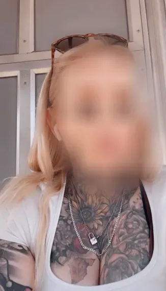 Marie, 37