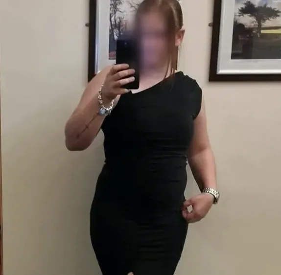 Melanie, 37