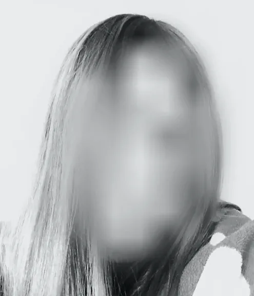 Nadja, 34