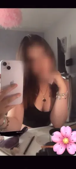 Sophia, 20